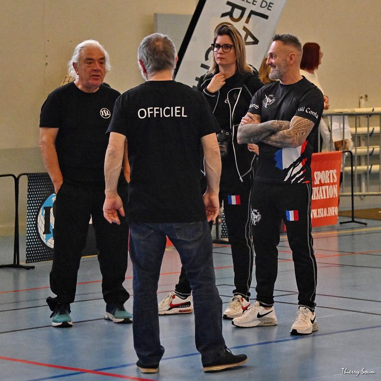 Lire la suite à propos de l’article ISLO enflamme Villeneuve les Salines : Succès total pour l’Open et le Gala 3Fight !